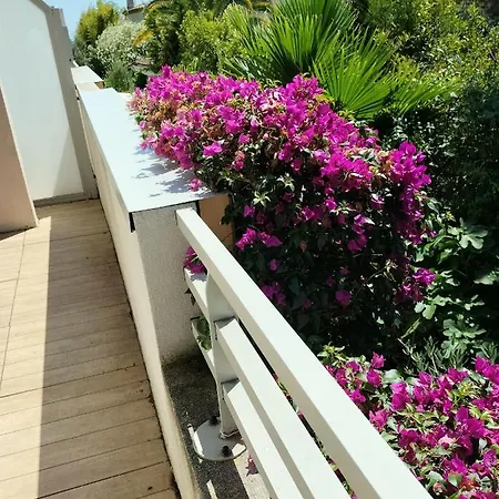 Semesterbostad Maison Bijou Plage, Juan Les Pins-antibes Antibes